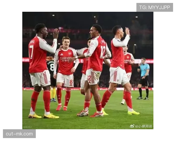 曼联胜势难稳，关键战表现波动影响争四格局